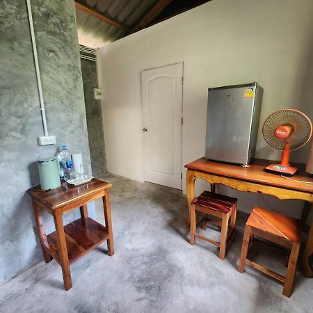 Lungpeiyk Homestay House Ban Bang Bao  Esterno foto